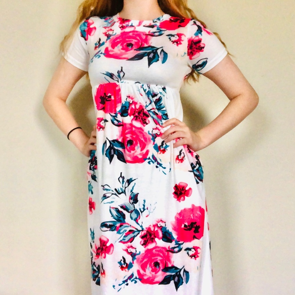 Kid’s White Floral Dress